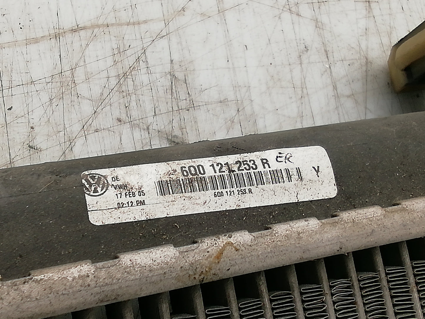 Radiatore Acqua Raffreddamento VOLKSWAGEN FOX / POLO 4 5 / BENZINA DIESEL