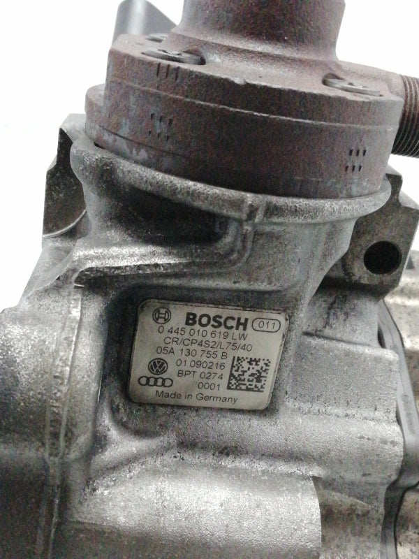 Pompa iniezione audi q7 - 4lb - 6.0 ( 2008 > 2009 ) sinistra 05a130755b