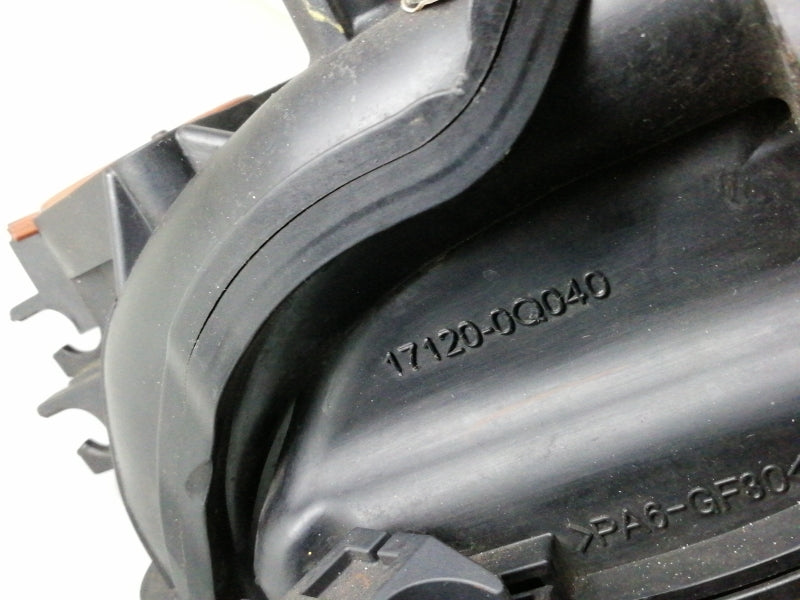 Collettore aspirazione aria toyota yaris 1.0 vvti ( 2014 in poi ) motore