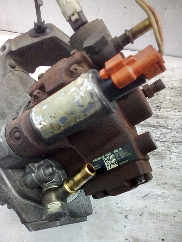 Pompa iniezione peugeot 206 - 1.4 hdi (2001 > 2009) siemens motore dv4td