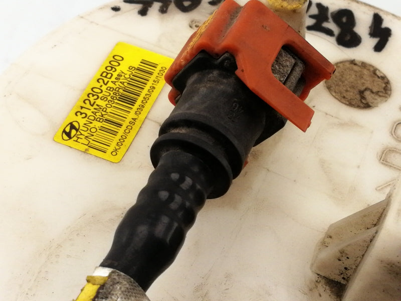 Pompa carburante hyundai santa fe' (2006 - 2009) 31230-2b900 sinistra