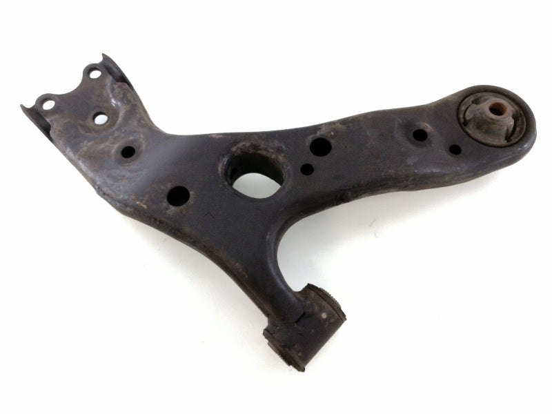 Braccio oscillante anteriore sinistro toyota auris (2007 in poi) 4806902130