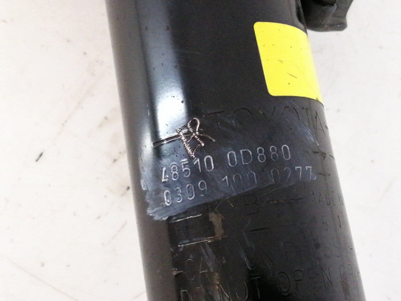 Ammortizzatore anteriore destro toyota yaris 1.4 ( 2014 > 2017 )