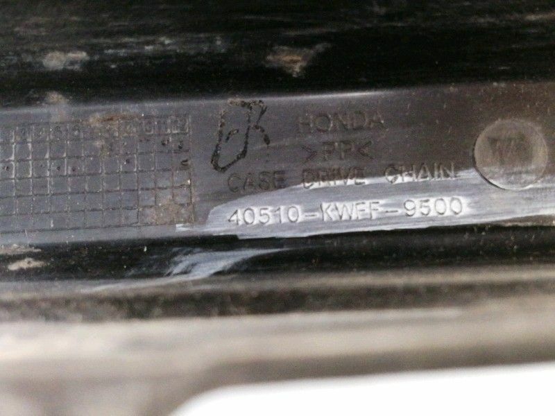 Protezione paracatena honda cbf 125 cc (2008 > 2014) 40510-kwff-9500