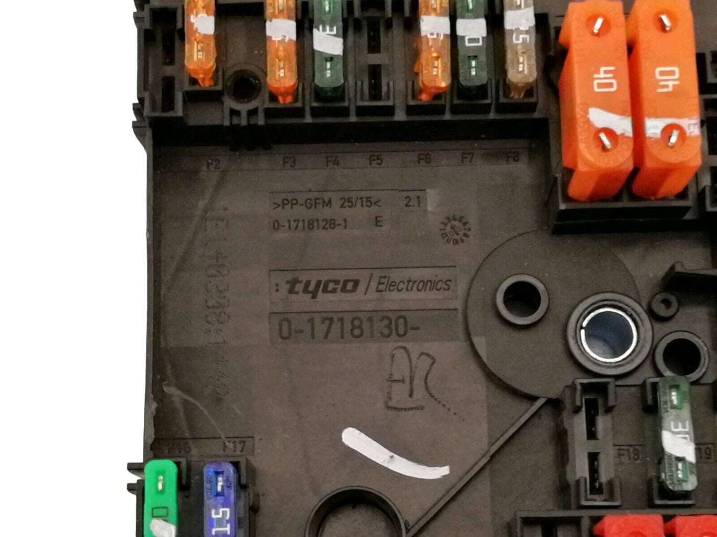 CENTRALINA PORTAFUSIBILI VOLKSWAGEN TIGUAN 2.0 TDi (2008) 0-1718128-1 ORIG.