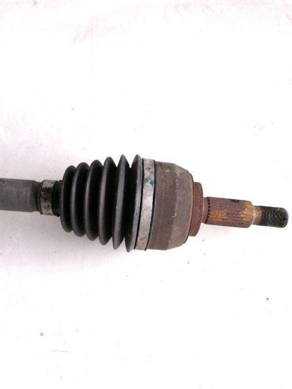 Semiasse anteriore destro renault grand scenic 1.9 dci (2004 > 2008)