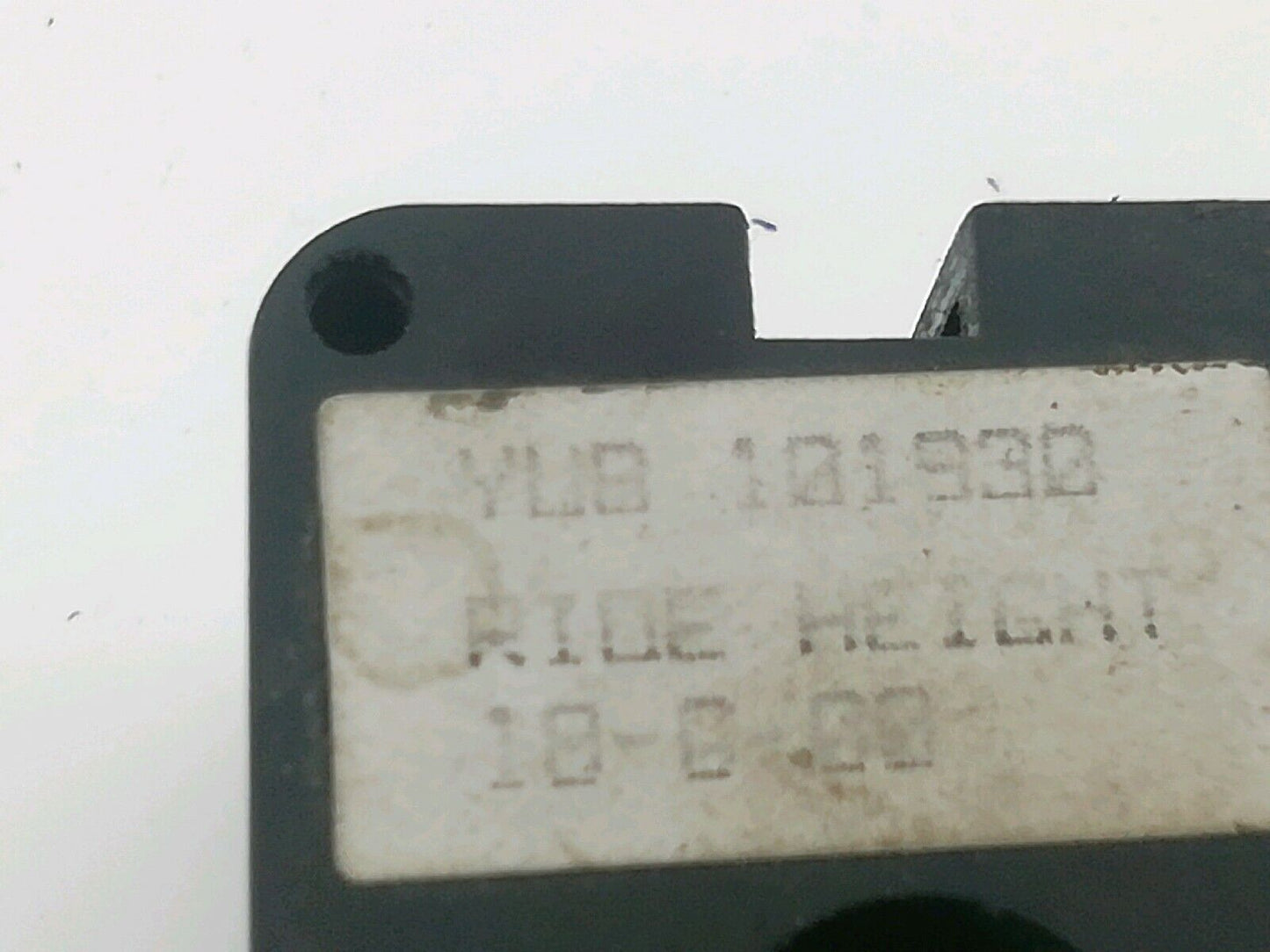 Interruttore pulsante sospensioni range rover 2.5 dt ( 1994 > 2002 )