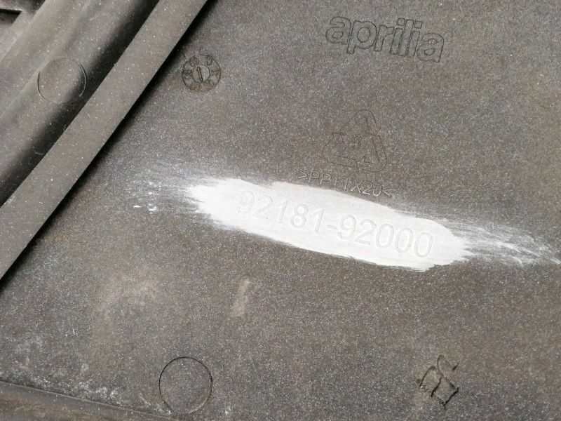 Carena scudo interno aprilia scarabeo 200 cc (2007 > 2011) 92181-92000 vano