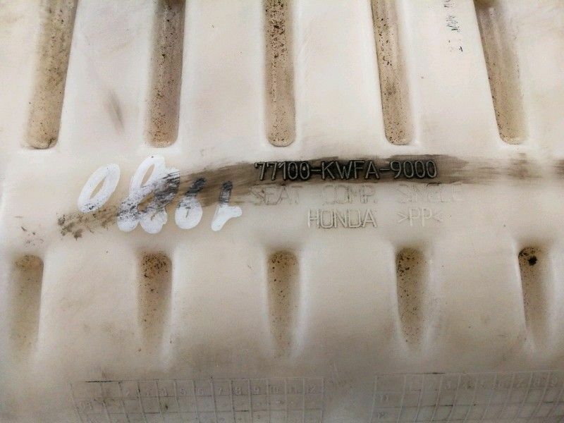 SELLA ANTERIORE HONDA CBF 125 cc (2008 - 2014) SEDILE PILOTA - ORIGINALE