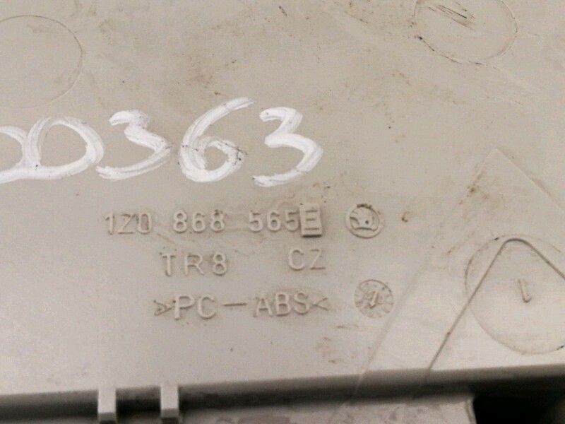 Cassetto portaocchiali skoda fabia 542 545 (2006 - 2010) 1z0868565e