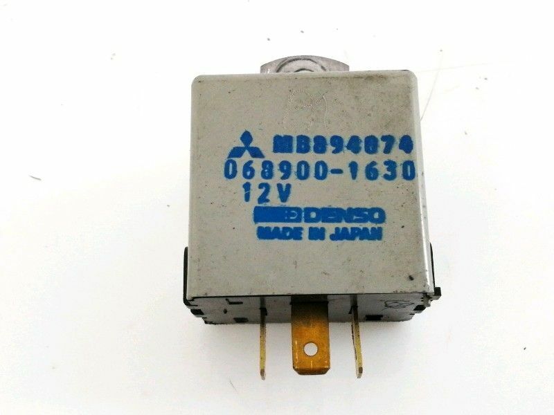 Rele' allarme mitsubishi pajero gls (1997 > 2000) mb894674 originale