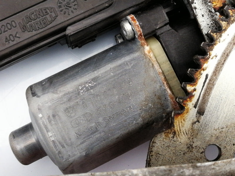 Motorino alzacristallo renault megane (2008 in poi) porta anteriore