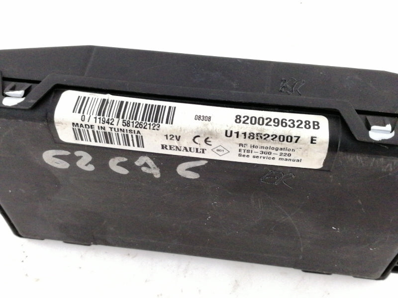 Body computer dacia sandero ( 2007 > 2012 ) 8200296328b computer di bordo