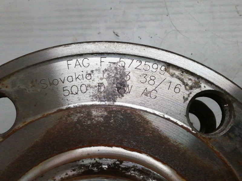 Mozzo con cuscinetto volkswagen passat ( 2015 in poi ) ruota anteriore