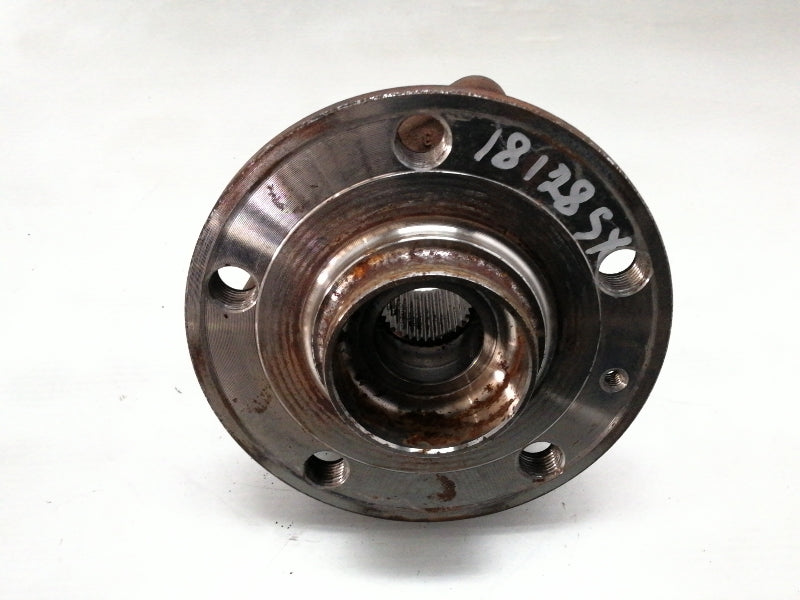 Mozzo ruota posteriore sinistro volkswagen passat ( 2014 in poi ) +