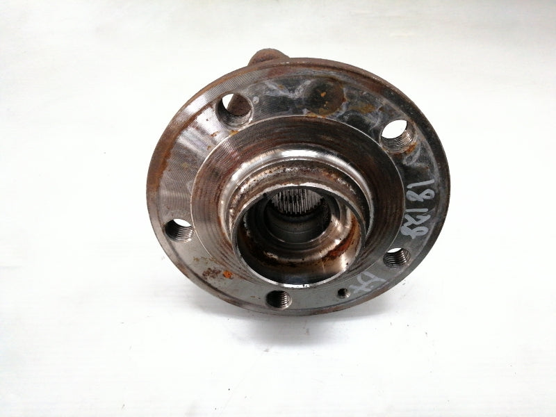 Mozzo ruota posteriore destro volkswagen passat ( 2014 in poi ) +