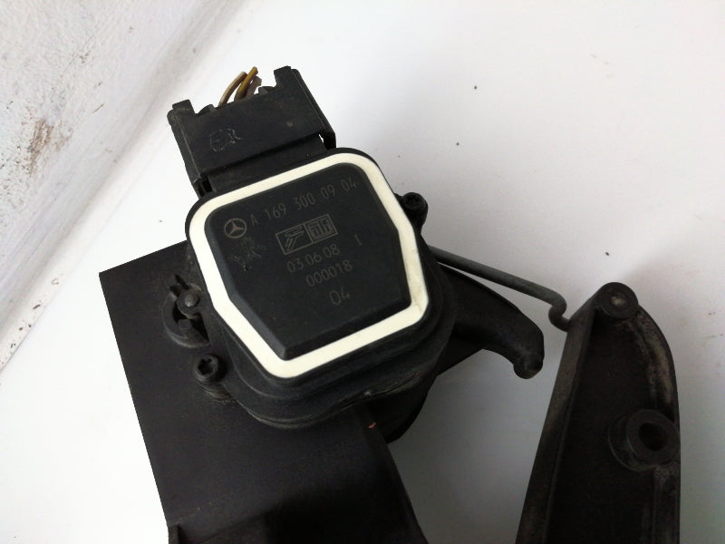 Pedale acceleratore mercedes classe b w245 ( 2005 > 2011 ) a1693000904