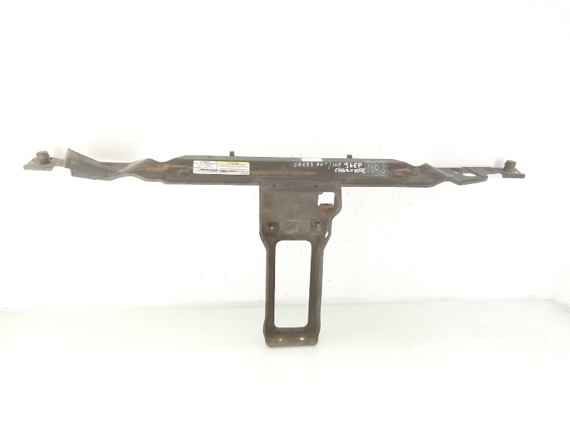 Batticofano jeep cherokee (2001 > 2008) traversa calandra superiore