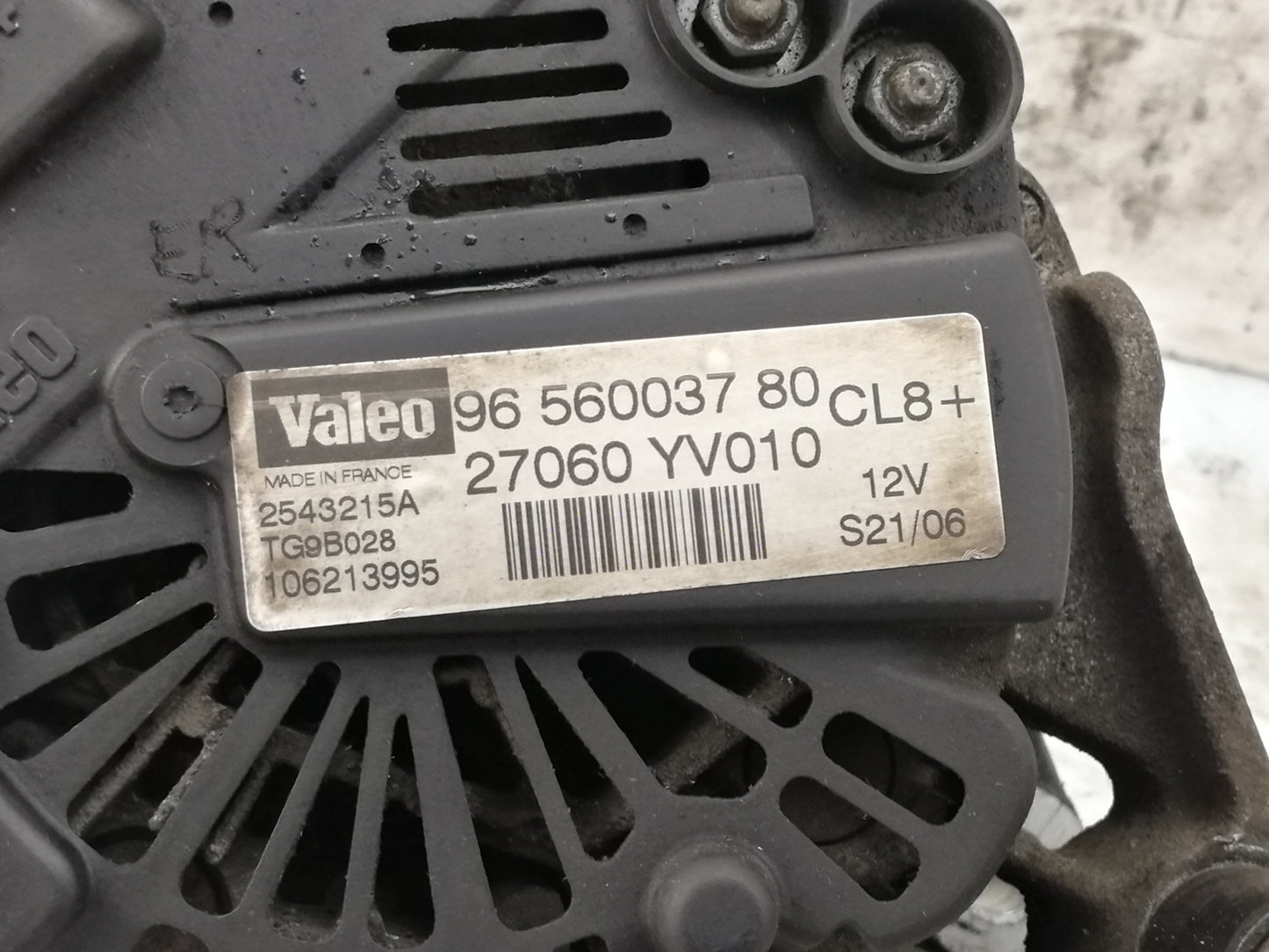 Alternatore PEUGEOT 107 1.4 HDi Berlina Motore DV4D