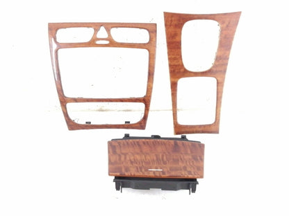 Kit mascherine centrale mercedes classe c w203 (2000 - 2008) con posacenere