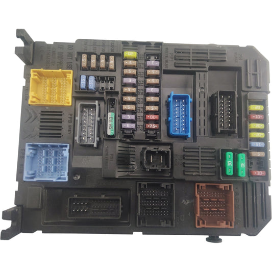 Body Computer Scatola Fusibili OPEL CORSA F 1.2 Motore HN05