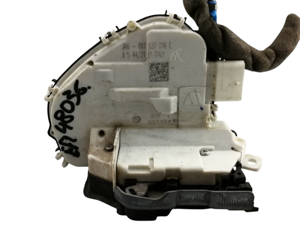 Serratura Porta Anteriore Destro AUDI Q2 GAG/A4 8WC 8WD