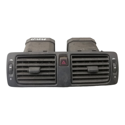 Bocchetta Aria Cruscotto Centrale Sup VOLVO C30 Berlina