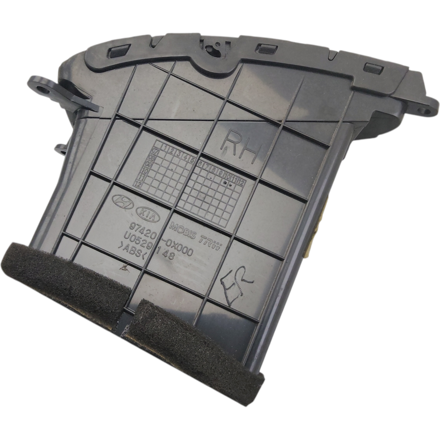 Bocchetta Aria Cruscotto Centrale Destro HYUNDAI I10 1 Serie