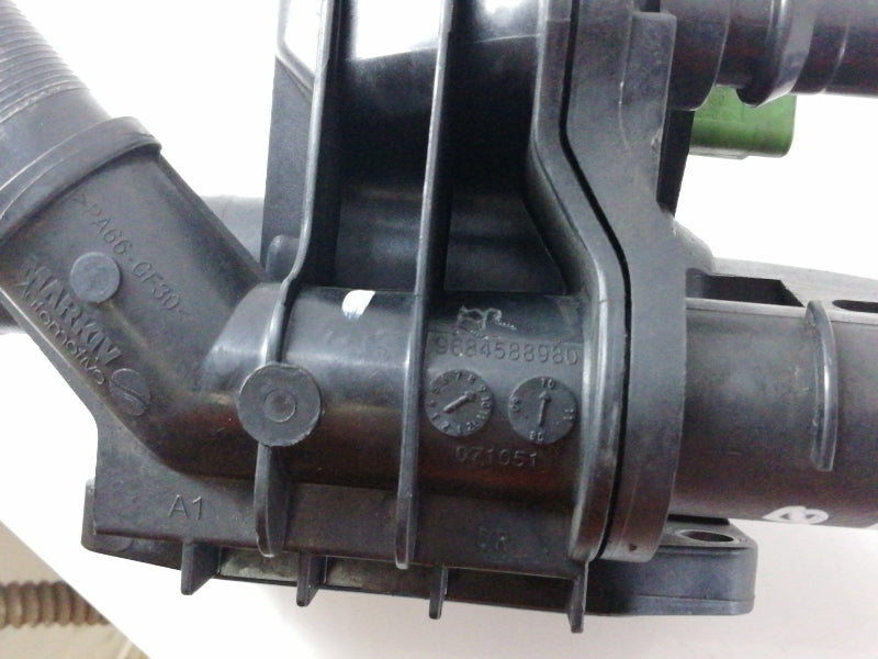 Valvola termostatica peugeot 207 hdi ( 2009 > 2013 ) 9684588980 motore 8hr