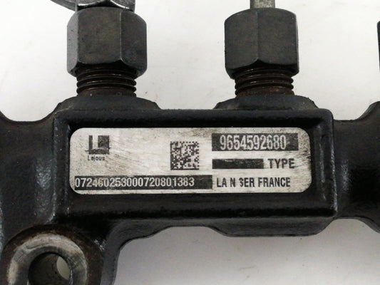 Flauto peugeot 207 - 1.4 hdi ( 2006 in poi ) distributore 9654592680 motore