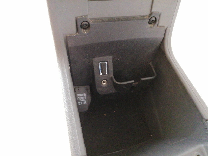 Tunnel console centrale ford focus ( 2008 > 2011 ) bracciolo 1670613