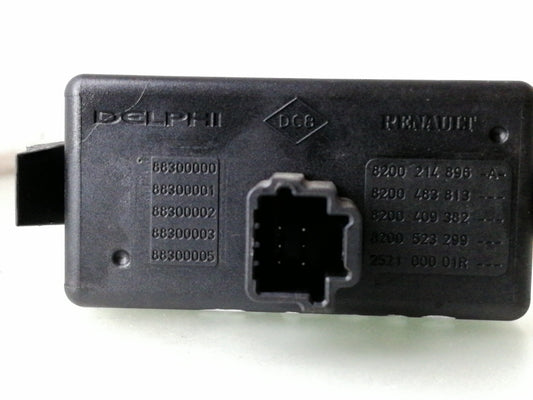 Interruttore luce di emergenza renault clio ( 2005 in poi ) delphi