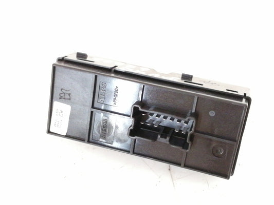 Interruttore alzacristalli nissan juke ( 2010 > 2019 ) porta anteriore