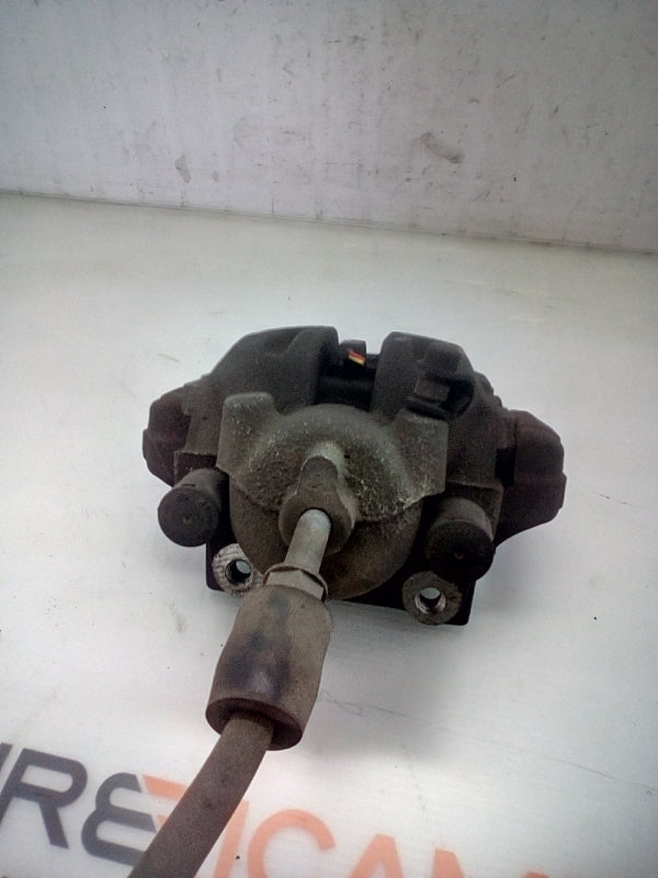 Pinza freno bmw serie 1 e87 - 2.0 ( 2004 > 2012 ) ruota posteriore destra