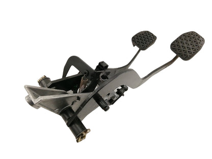 Pedaliera bmw x3 e83 (2003 > 2011) pedale freno + frizione 3331335