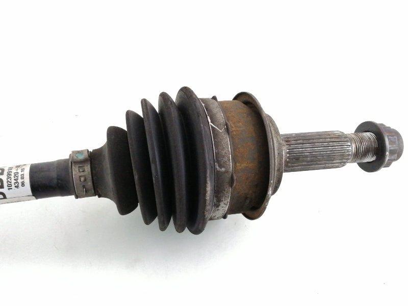 Semiasse anteriore sinistro toyota yaris 1.0 vvti ( 2011 > 2017 )