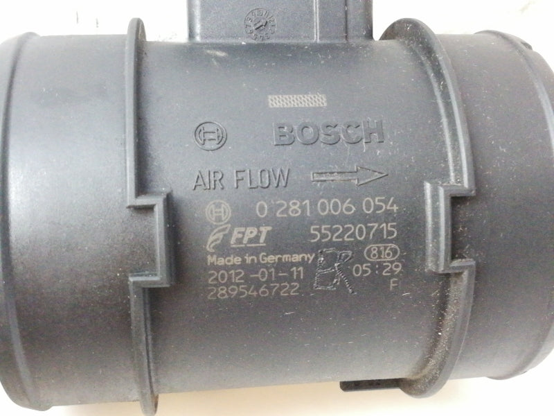 Debimetro alfa romeo giulietta ( 2010 ) bosch 55220715 misuratore massa