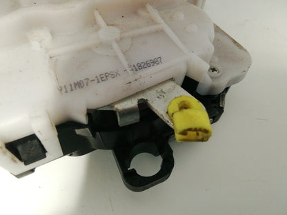 Serratura porta posteriore sinistra fiat panda ( 2003 in poi) 51917898