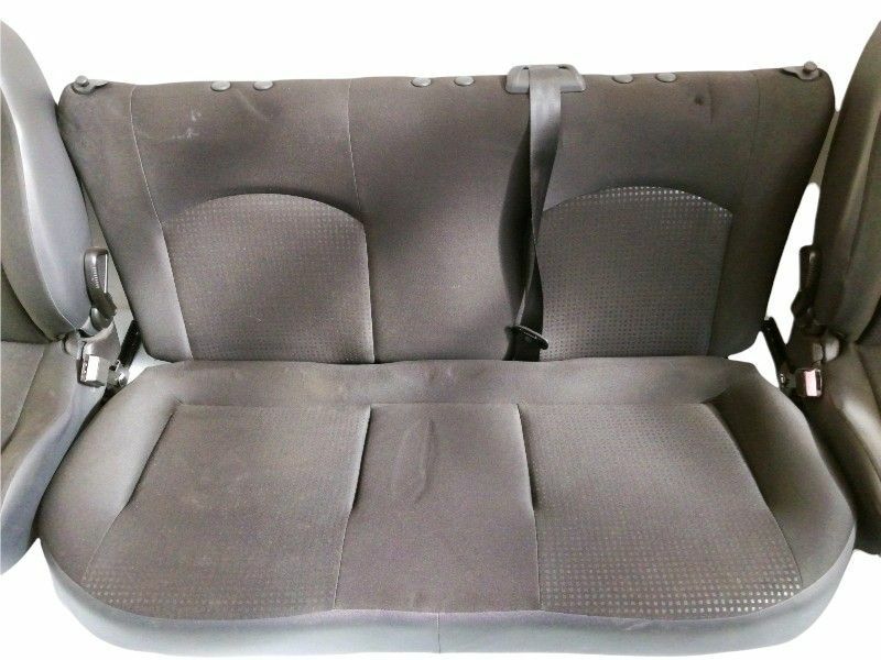 Tappetini auto in gomma neri set su misura per Peugeot 206 206