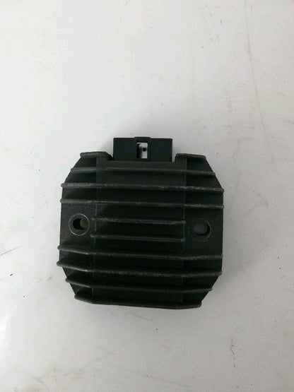 Regolatore di tensione aprilia atlantic 200 ( 2002 > 2004 ) motore m234m