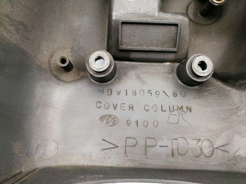 Coperchio piantone sterzo toyota yaris (2011 in poi) carene coperture