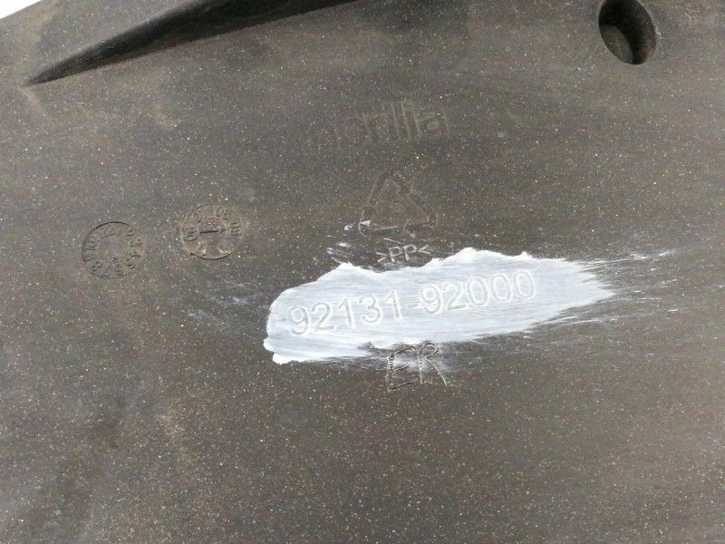 Carena scudo interno aprilia scarabeo 200 cc (2007 > 2011) 92181-92000 vano