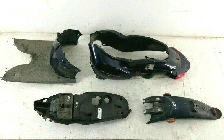 Carene posteriori aprilia scarabeo 50 ditech (2001 - 2004) parafango carena
