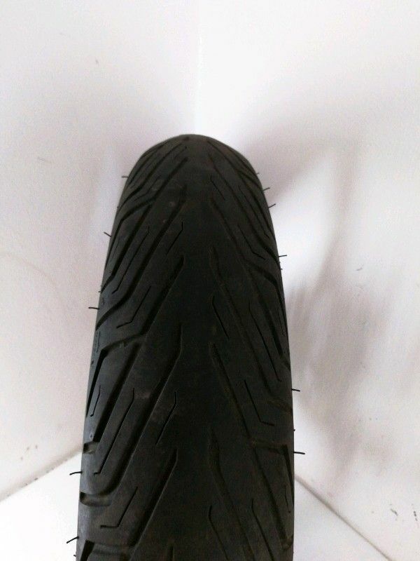 Ruota anteriore honda sh 300 (2011 > 2014) cerchio con pneumatico completo
