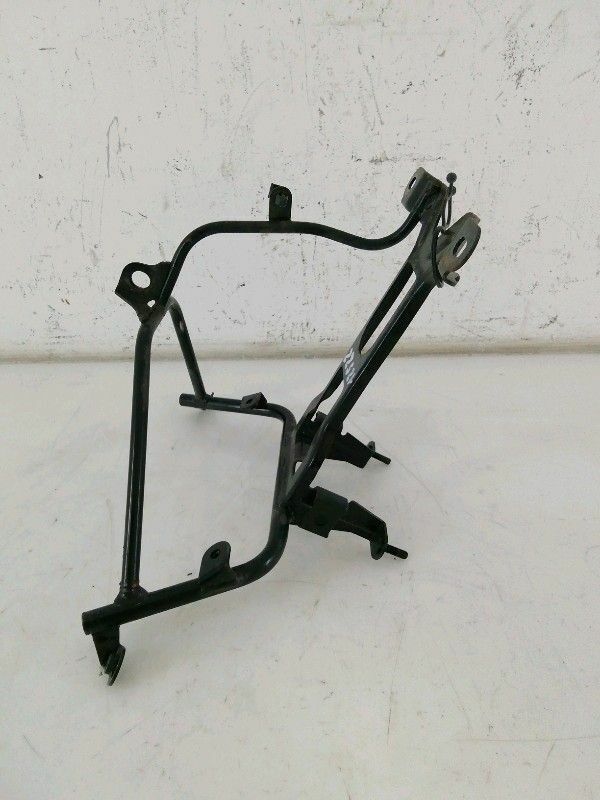 Telaio supporto scudo anteriore suzuki burgman 250 (1998 > 2001) originale