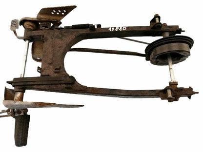 Forcellone posteriore honda cbf 125 (2008 > 2014) pedane pedali freno