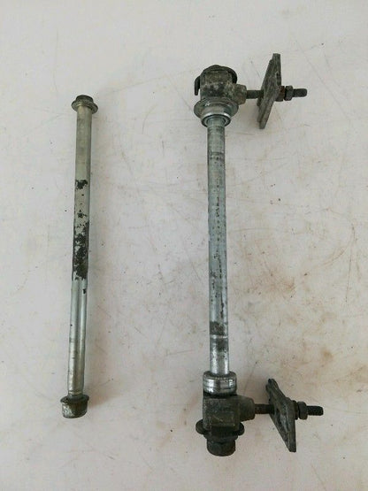 Perno ruota posteriore honda hornet 600 ( 1998 > 2002) con distanziali