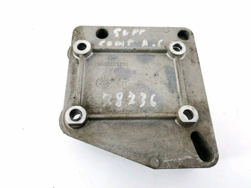 Supporto compressore aria condizionata peugeot 206 + plus (2009 in poi)