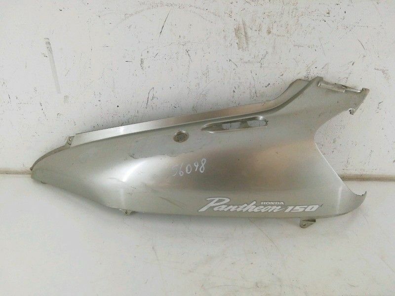Carena fianco posteriore sinistro honda pantheon 150 cc (1998 > 2002)