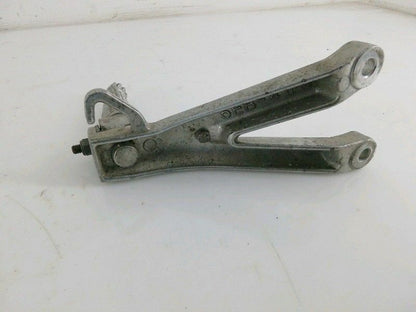 STAFFA SUPPORTO PEDANA SINISTRA YAMAHA YZF R6 (2000 - 2003) POSTERIORE - ORIG.